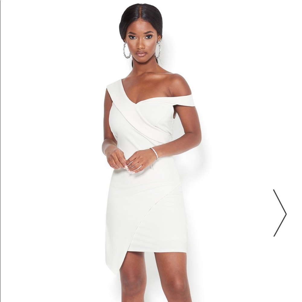 Brand NEW dress from Bebe